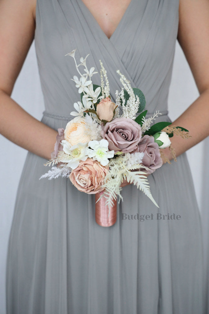 Rustic pampas grass brides bouquet with mauve, brown and cream flowers