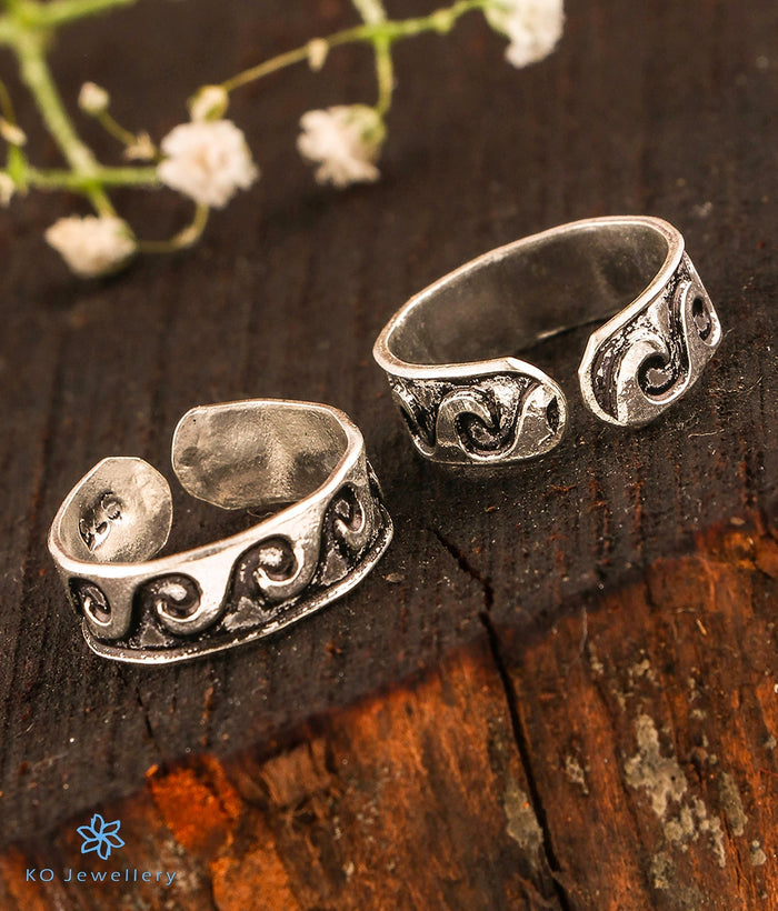 Khyati Silver Toe-Rings